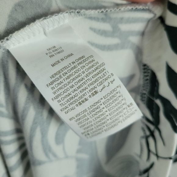 BODEN V-Neck Jersey Dress Midnight Garden Tropic Foliage Size 8R - Picture 6 of 6